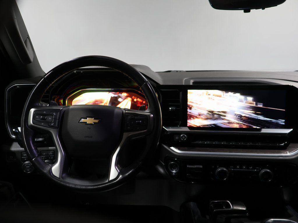 used 2022 Chevrolet Silverado 1500 car, priced at $43,500