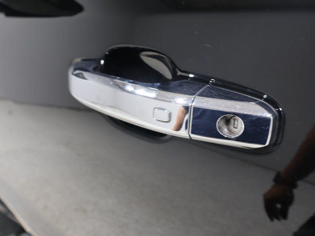 used 2022 Chevrolet Silverado 1500 car, priced at $43,500