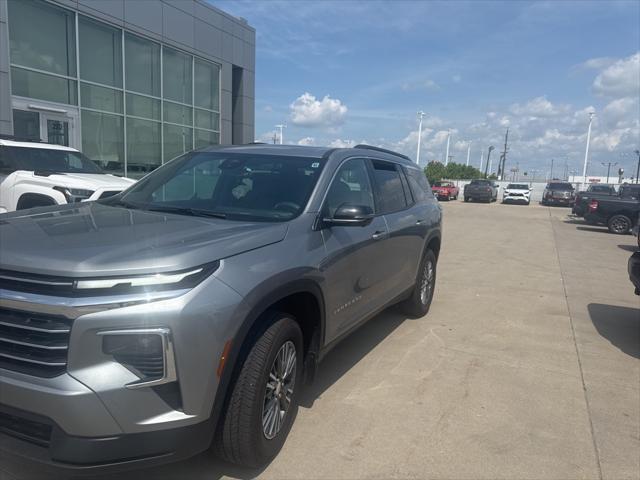 used 2024 Chevrolet Traverse car