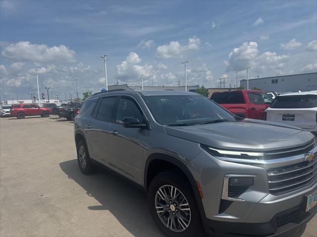 used 2024 Chevrolet Traverse car