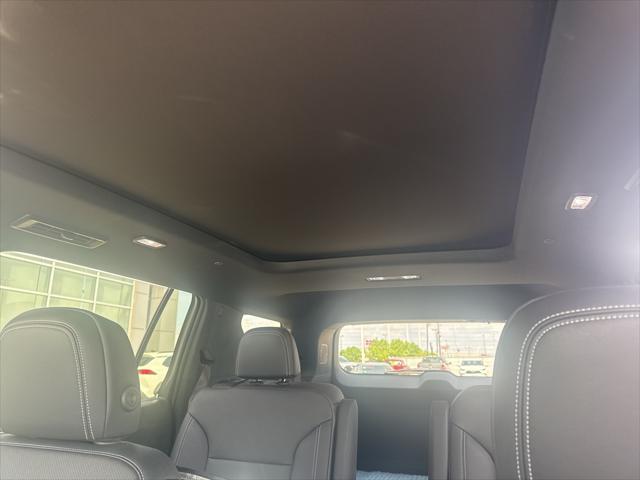 used 2024 Chevrolet Traverse car