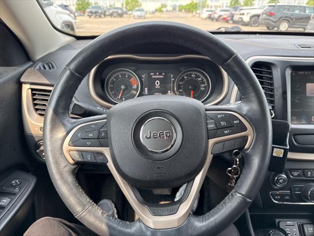 used 2016 Jeep Cherokee car