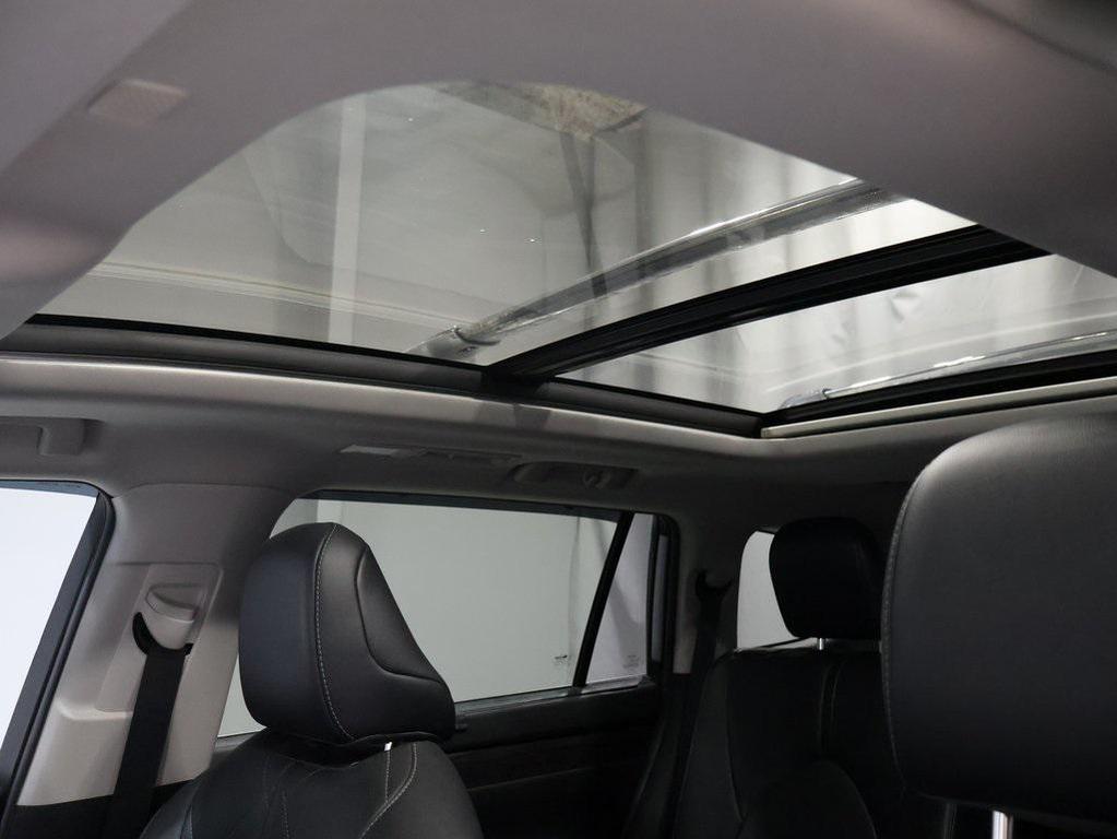 used 2020 Toyota Highlander car, priced at $32,282