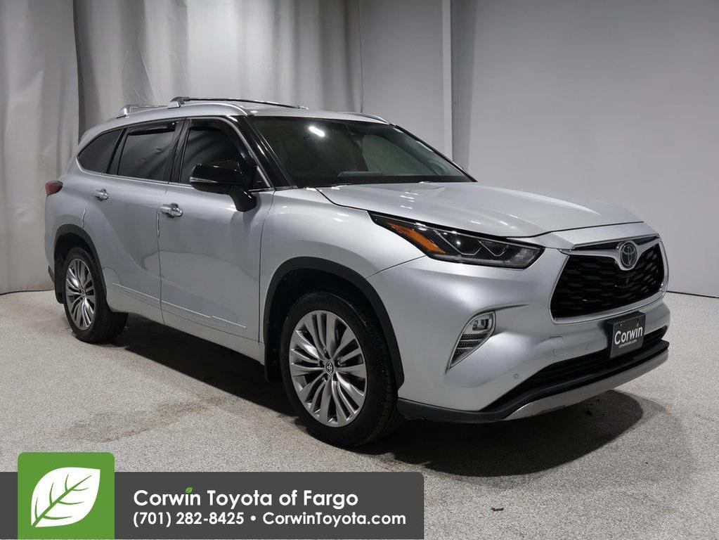 used 2020 Toyota Highlander car, priced at $32,282