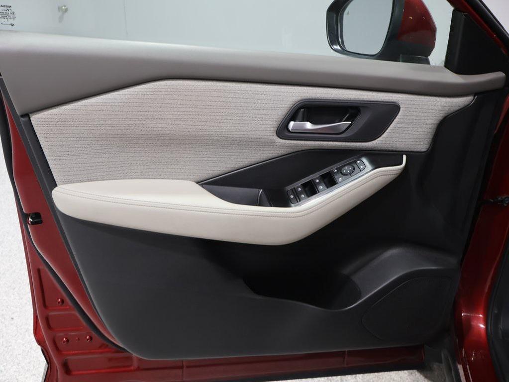 used 2022 Nissan Rogue car, priced at $24,656