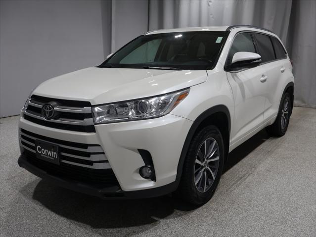 used 2017 Toyota Highlander car, priced at $21,668