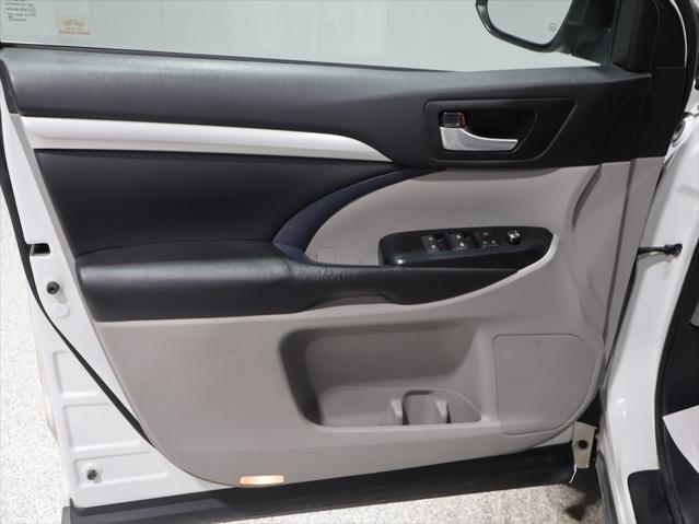 used 2017 Toyota Highlander car, priced at $21,668