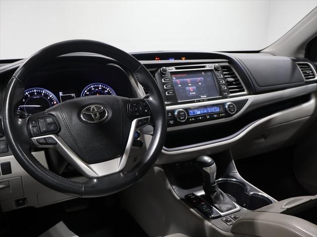 used 2017 Toyota Highlander car, priced at $21,668