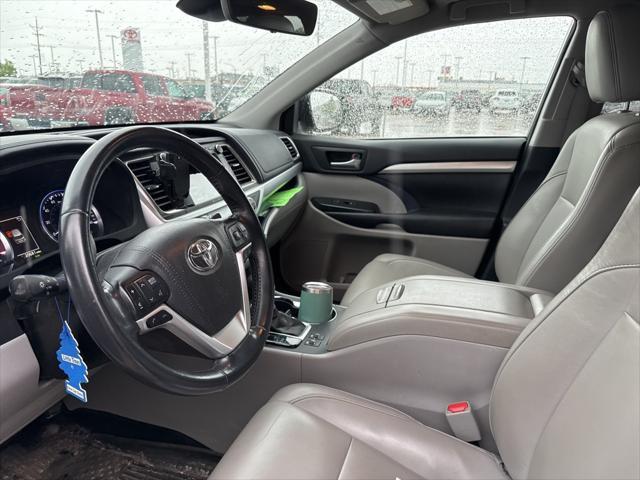used 2017 Toyota Highlander car, priced at $21,888