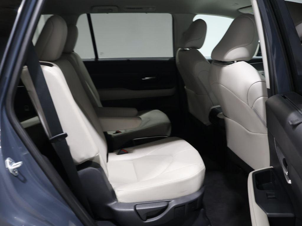 used 2025 Toyota Grand Highlander car, priced at $44,988
