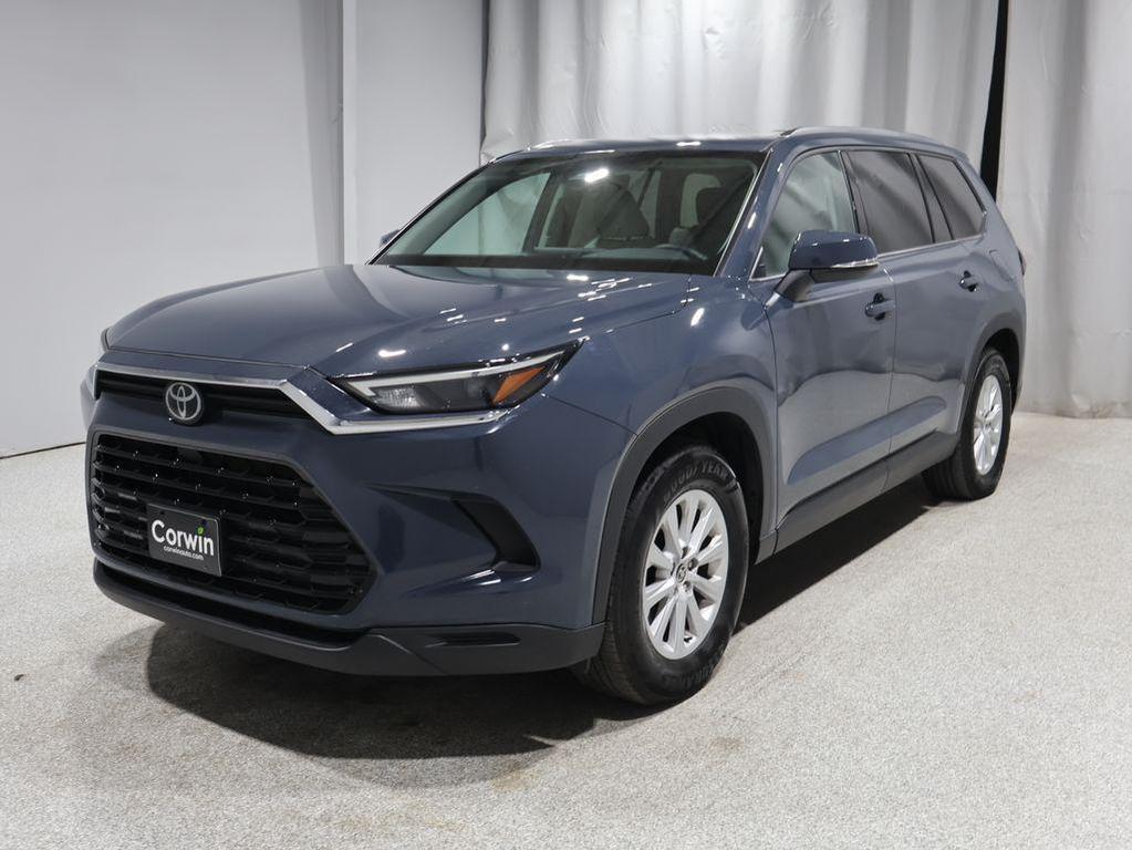 used 2025 Toyota Grand Highlander car, priced at $44,988