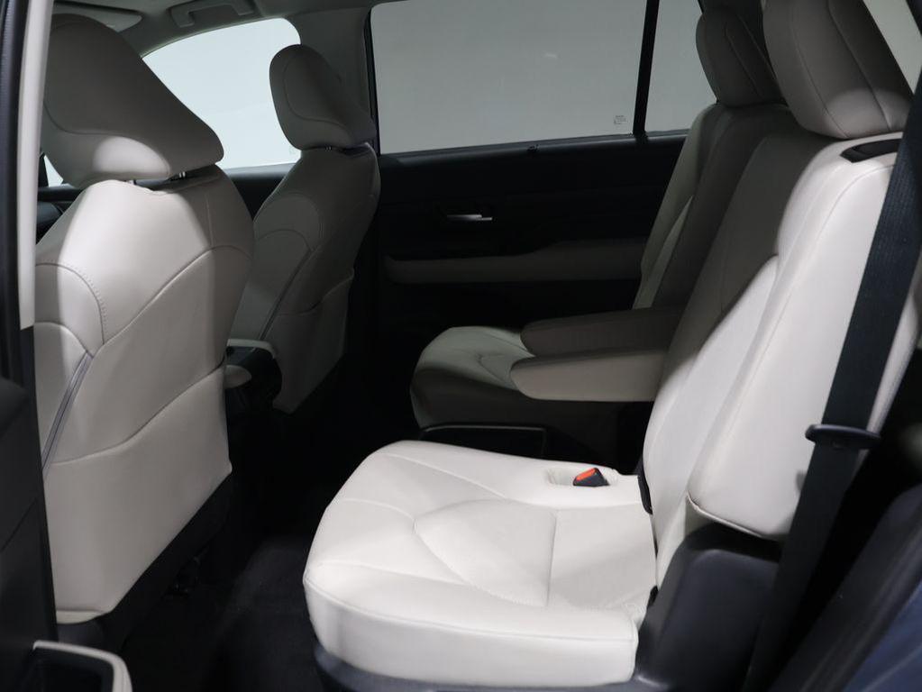 used 2025 Toyota Grand Highlander car, priced at $44,988