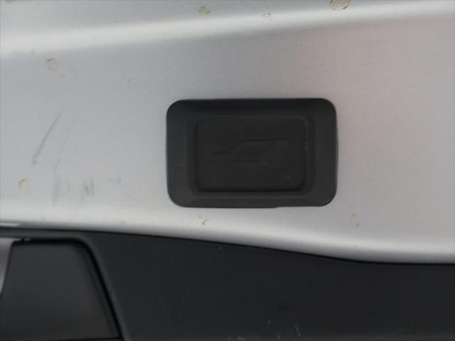 used 2020 Toyota RAV4 Hybrid car, priced at $27,954