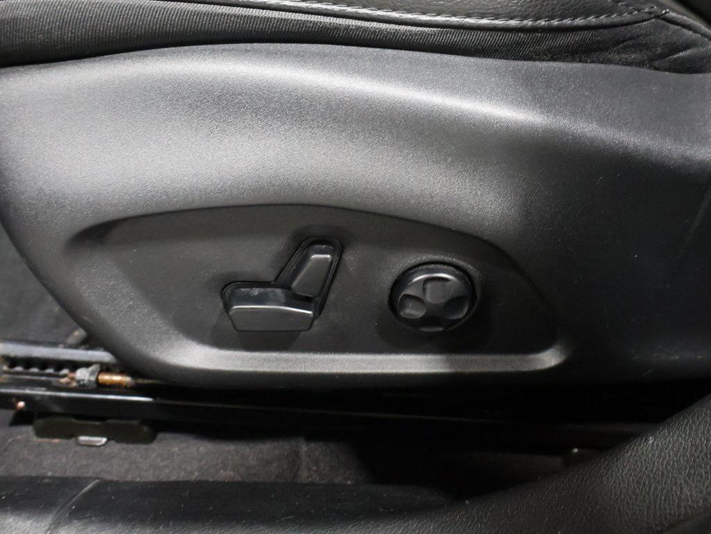 used 2021 Jeep Compass car, priced at $18,962