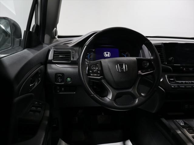 used 2022 Honda Pilot car, priced at $32,222