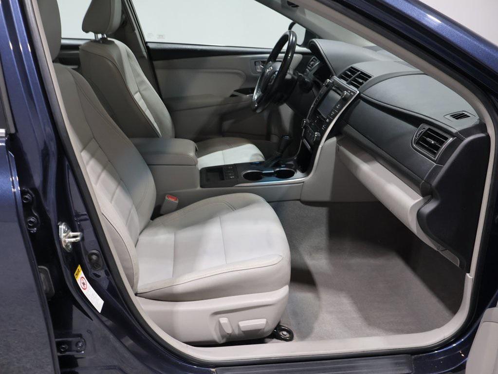 used 2016 Toyota Camry Hybrid car, priced at $12,988