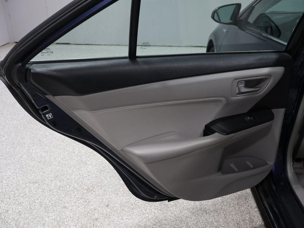 used 2016 Toyota Camry Hybrid car, priced at $12,988