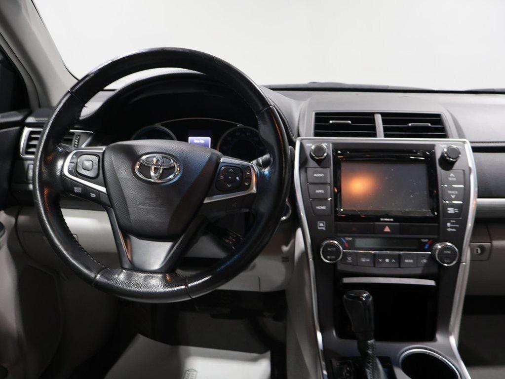 used 2016 Toyota Camry Hybrid car, priced at $12,988