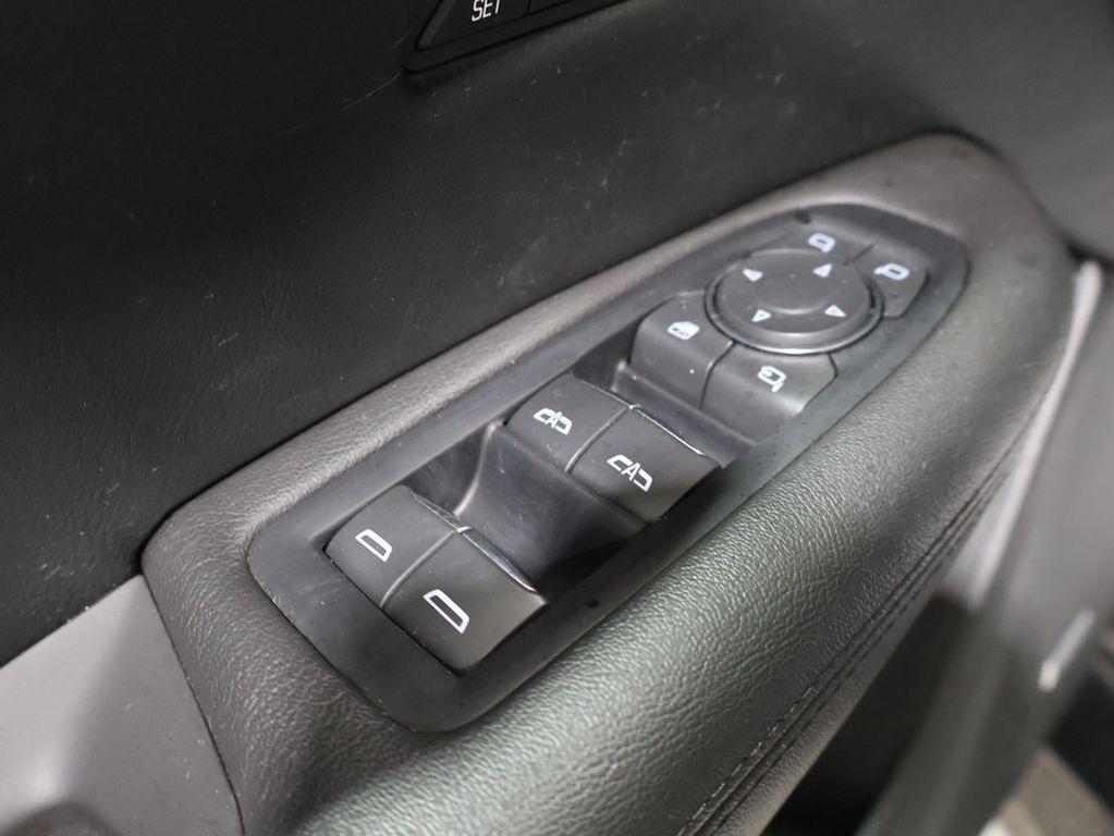 used 2018 Cadillac XT5 car, priced at $16,645