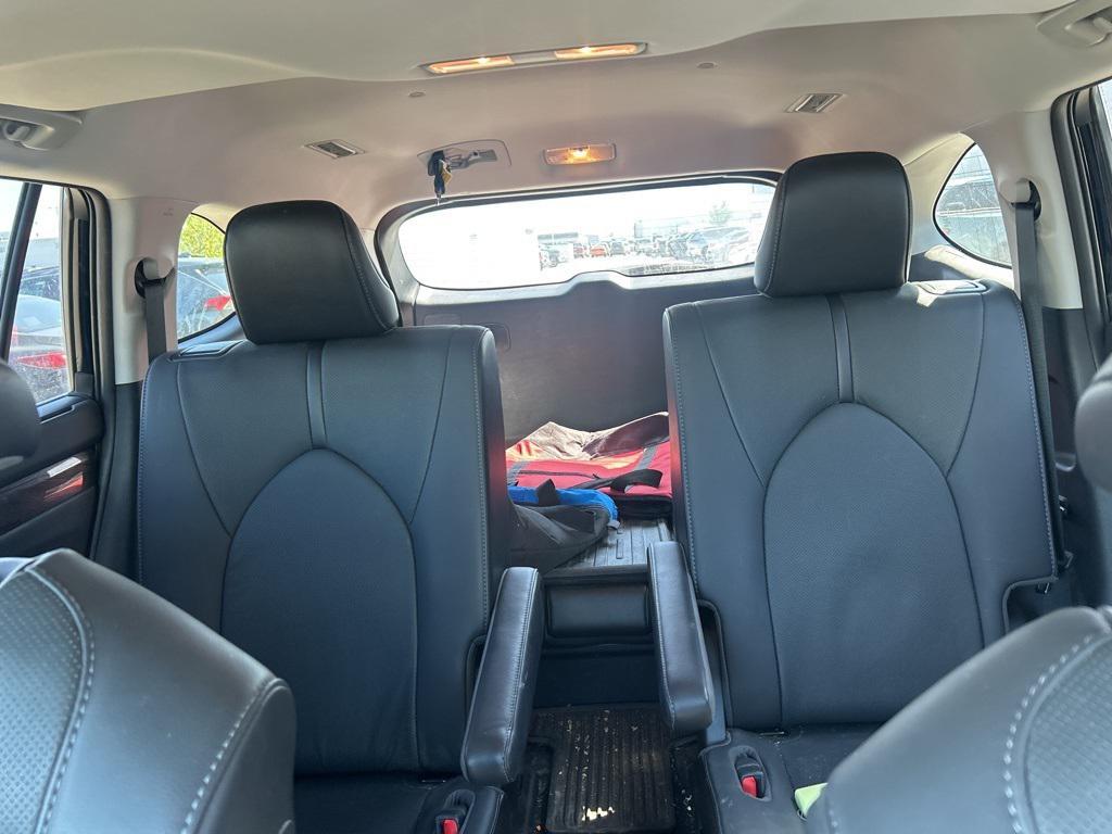used 2021 Toyota Highlander car, priced at $38,849