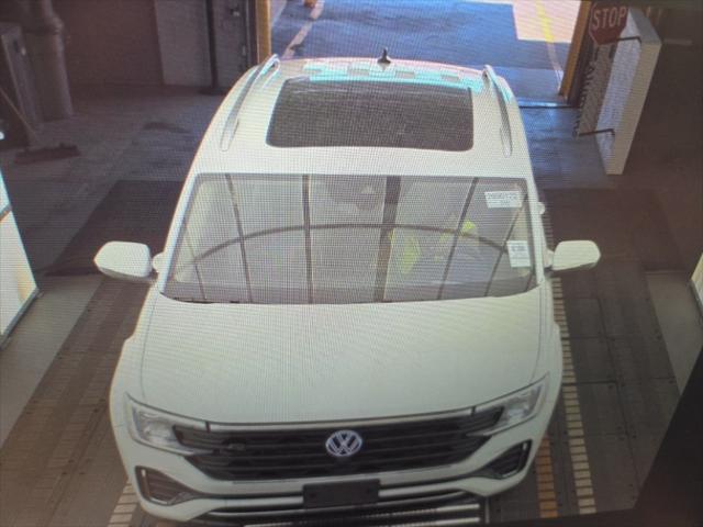 used 2024 Volkswagen Atlas car, priced at $44,271