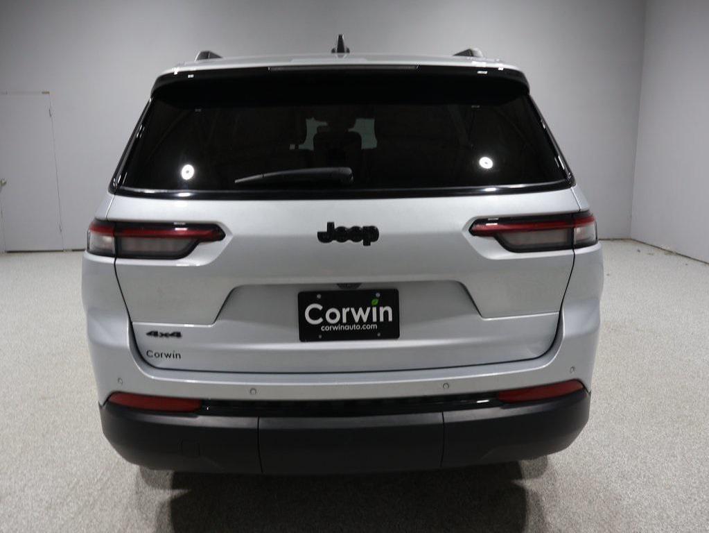 used 2024 Jeep Grand Cherokee L car, priced at $30,914