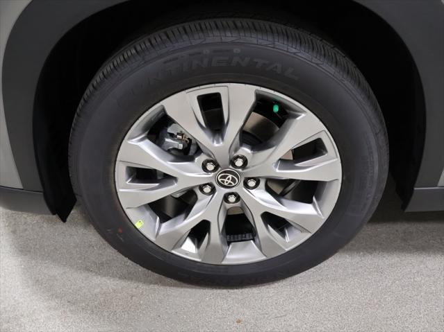 new 2025 Toyota Grand Highlander car, priced at $51,613