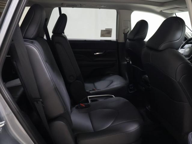 new 2025 Toyota Grand Highlander car, priced at $51,613