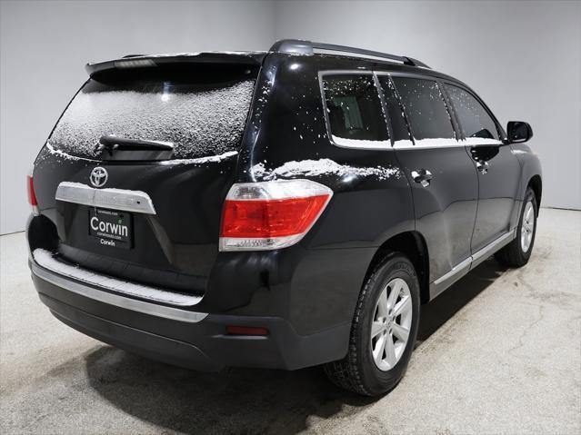 used 2013 Toyota Highlander car, priced at $16,215