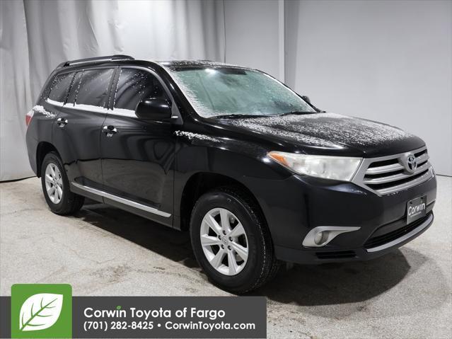 used 2013 Toyota Highlander car, priced at $16,215