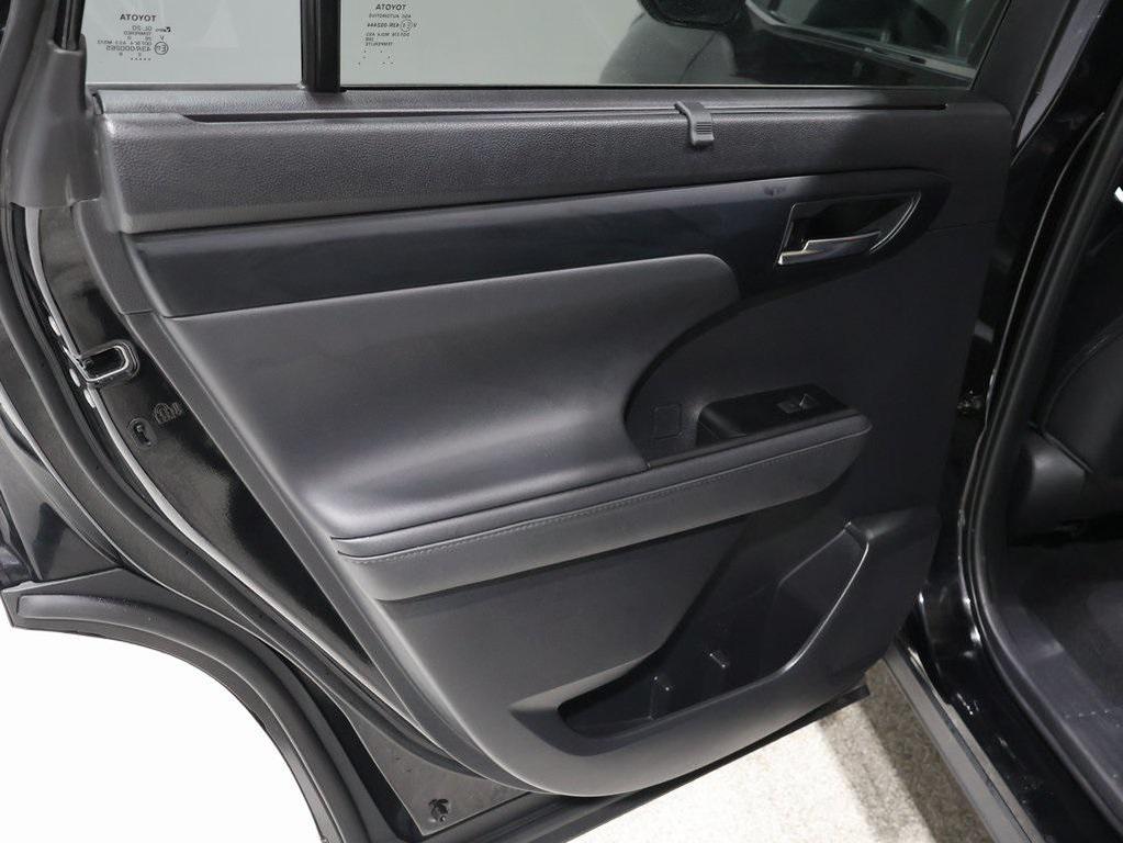 used 2021 Toyota Highlander car, priced at $33,982