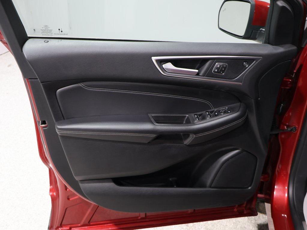used 2024 Ford Edge car, priced at $28,600
