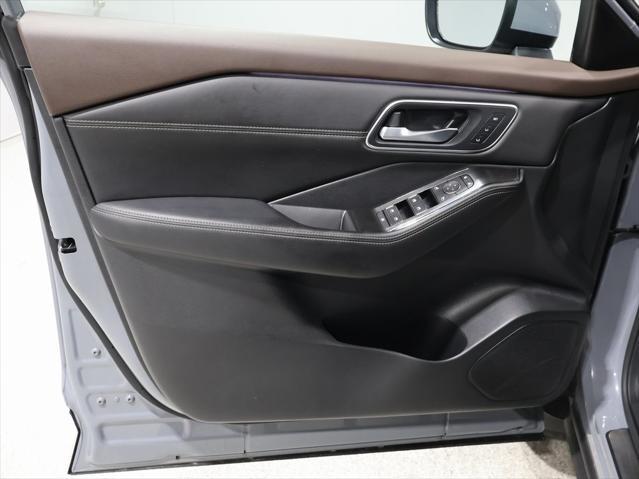 used 2022 Nissan Rogue car, priced at $30,998