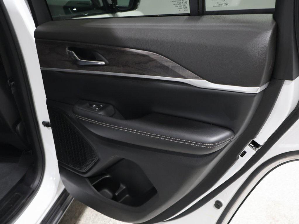 used 2024 Jeep Grand Cherokee car, priced at $33,988