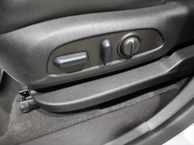 used 2024 GMC Terrain car, priced at $25,725