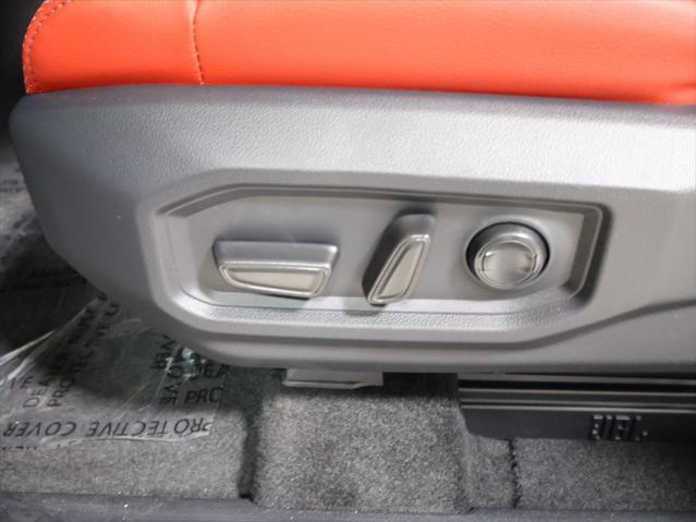 new 2025 Toyota Tundra Hybrid car, priced at $78,044