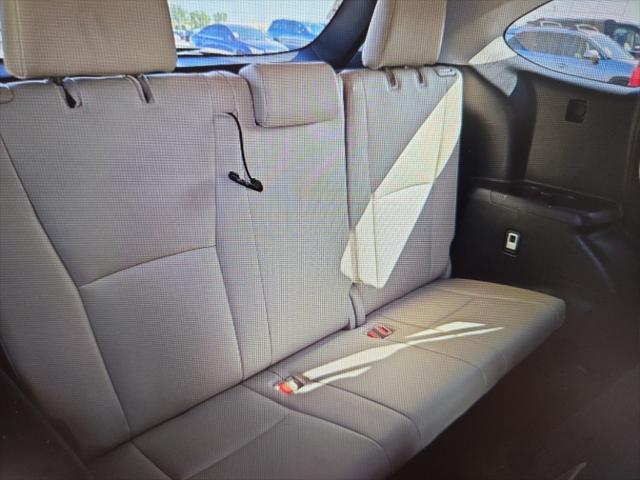 used 2022 Toyota Highlander car, priced at $37,498