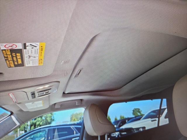 used 2022 Toyota Highlander car, priced at $37,498