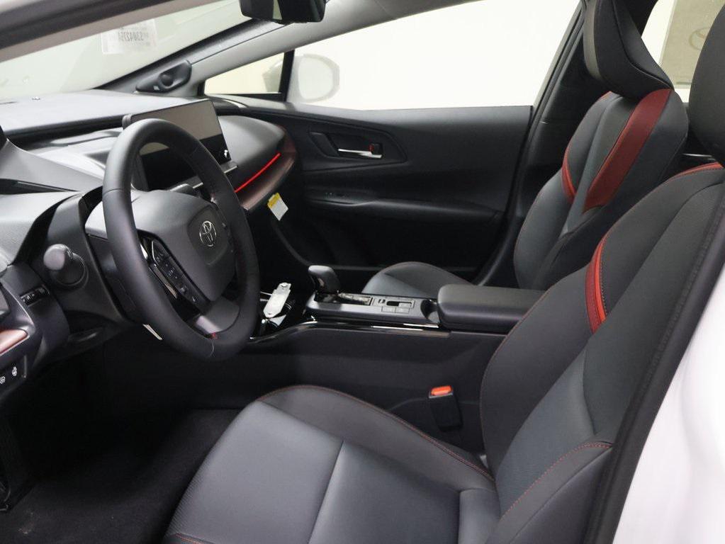 new 2025 Toyota Prius Plug-In Hybrid car, priced at $43,315