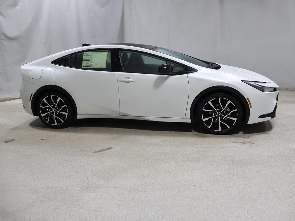 new 2025 Toyota Prius Plug-In Hybrid car, priced at $43,315
