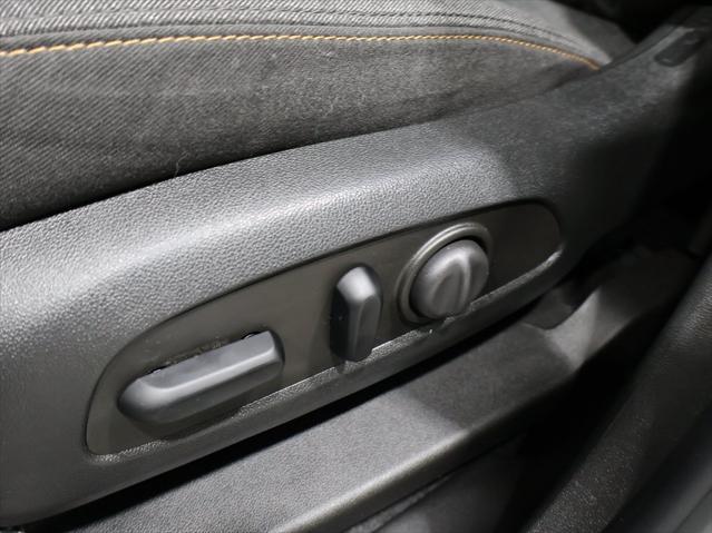 used 2023 Chevrolet Equinox car, priced at $23,984