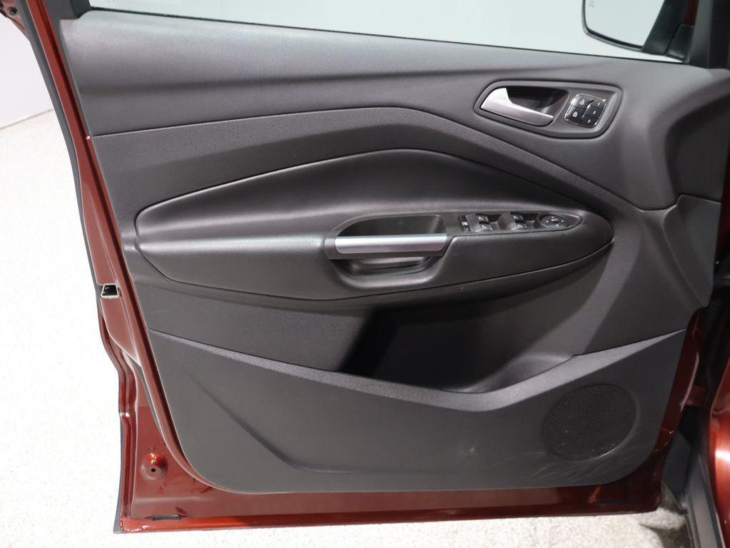 used 2014 Ford Escape car, priced at $11,715