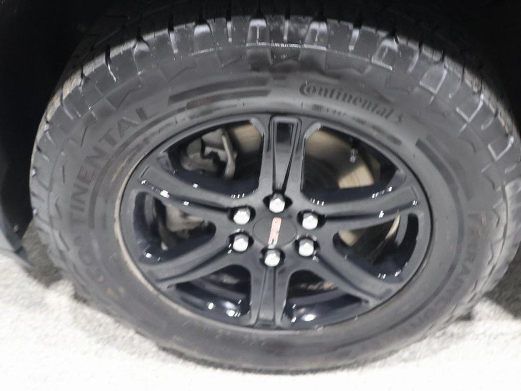 used 2023 GMC Acadia car, priced at $31,500