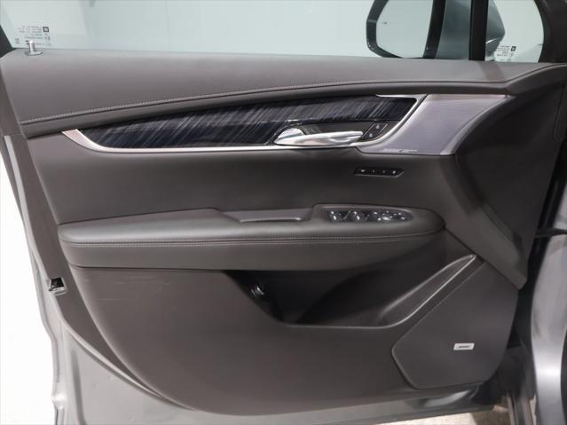 used 2024 Cadillac XT6 car, priced at $48,468