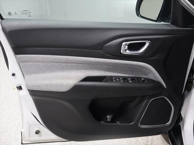 used 2022 Jeep Compass car, priced at $22,919