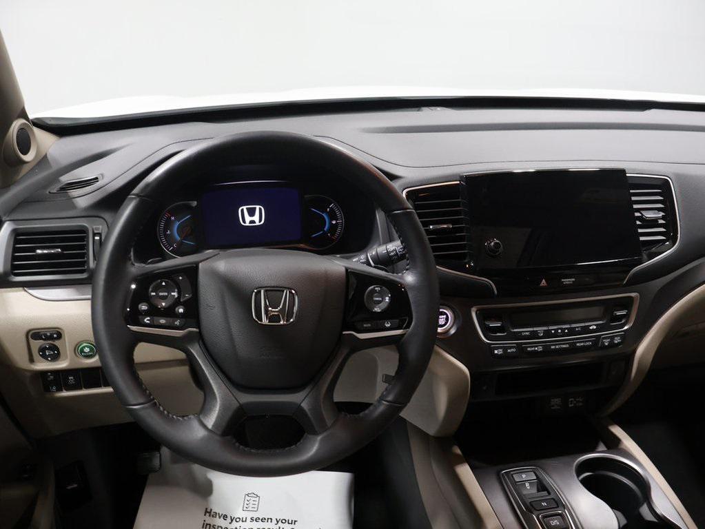 used 2022 Honda Pilot car, priced at $33,486