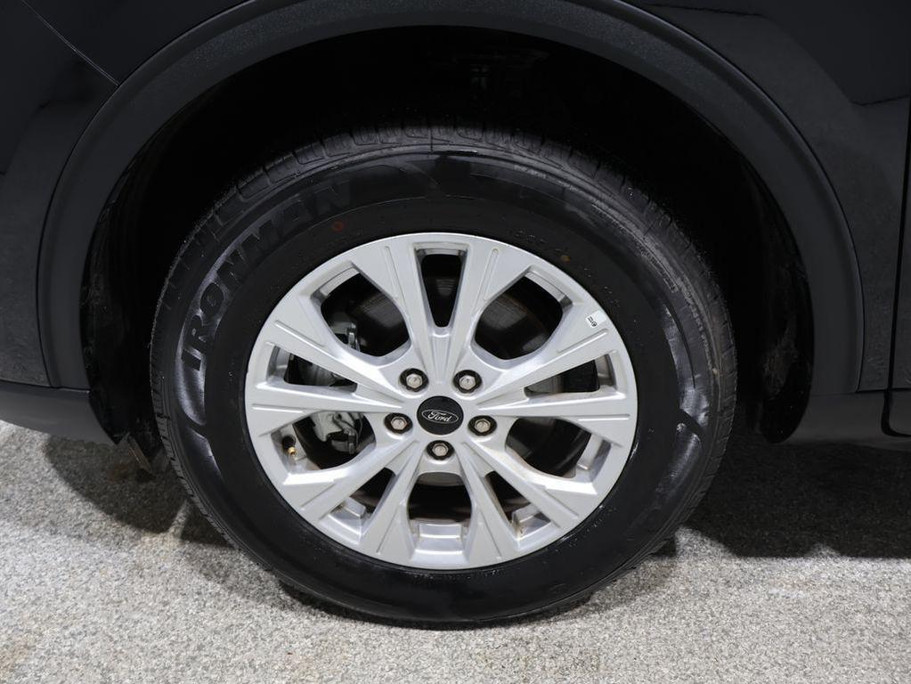 used 2025 Ford Escape car, priced at $24,306