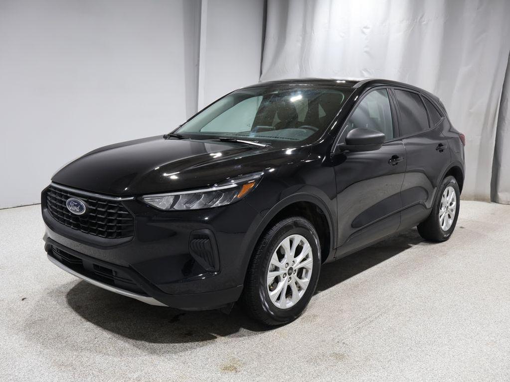 used 2025 Ford Escape car, priced at $24,306