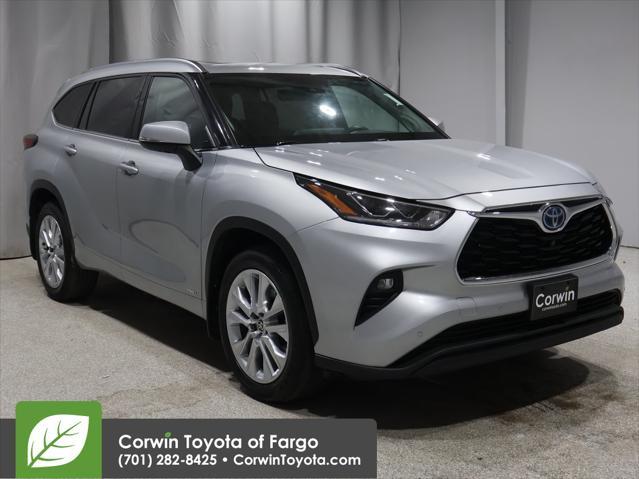 used 2022 Toyota Highlander Hybrid car, priced at $44,386
