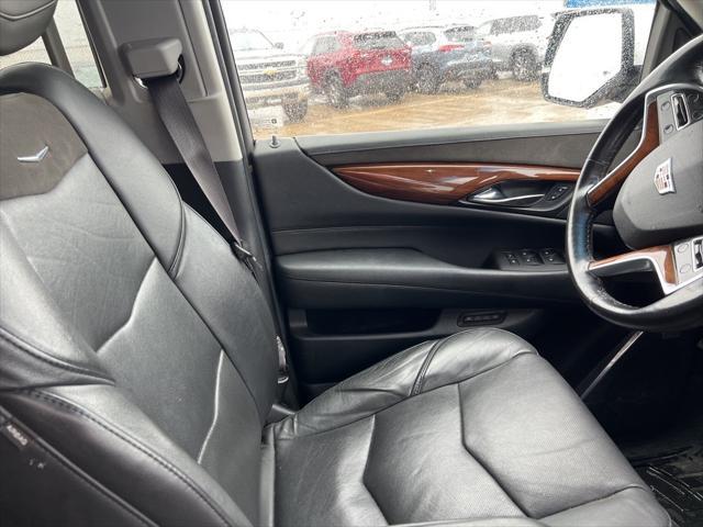 used 2016 Cadillac Escalade ESV car